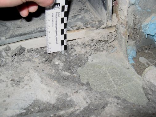 Spassbad-fehlende-Abdichtung-im-Bodenaufbau_090281